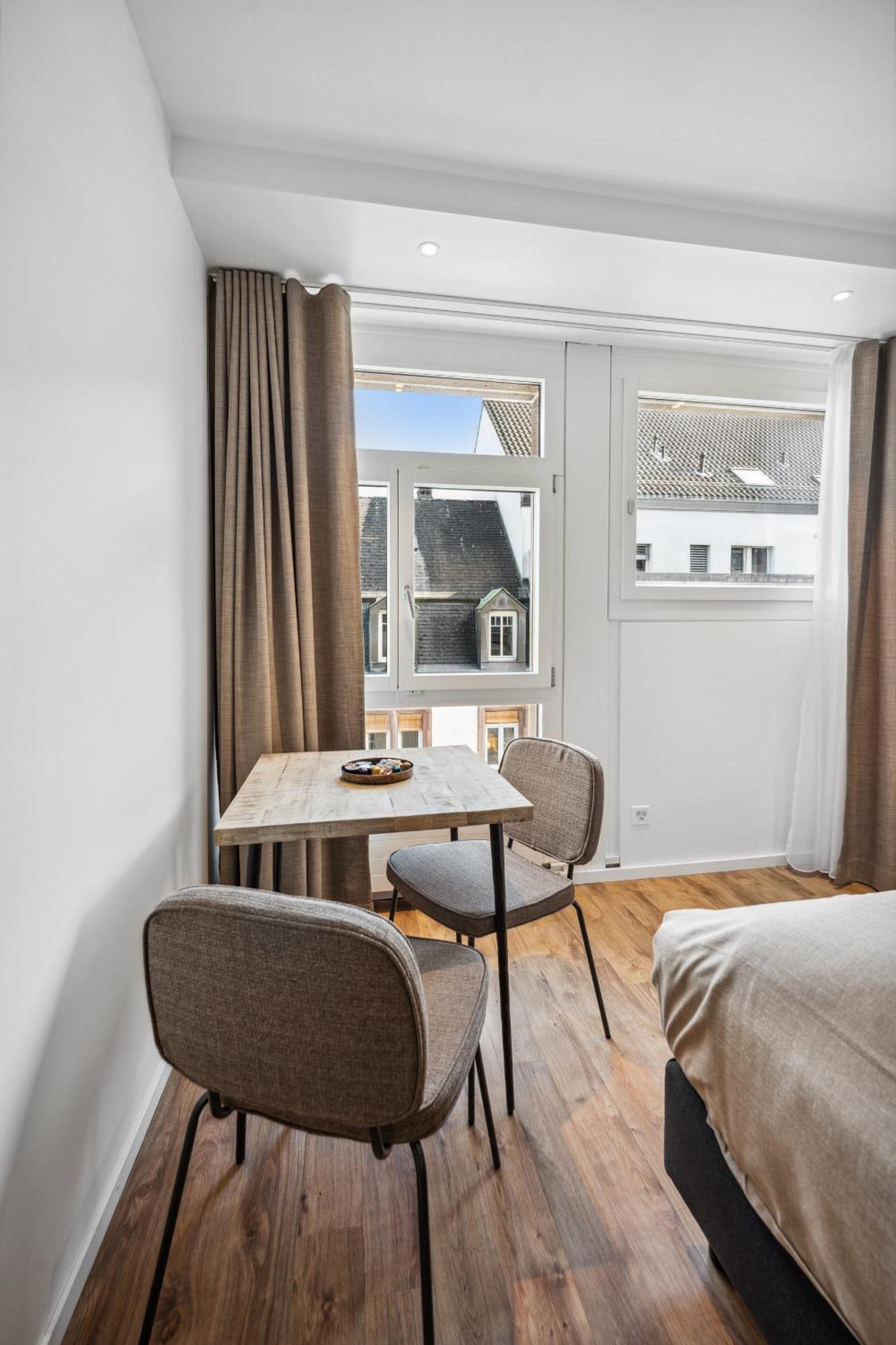 Limehome Basel Muenzgasse Pokój zdjęcie