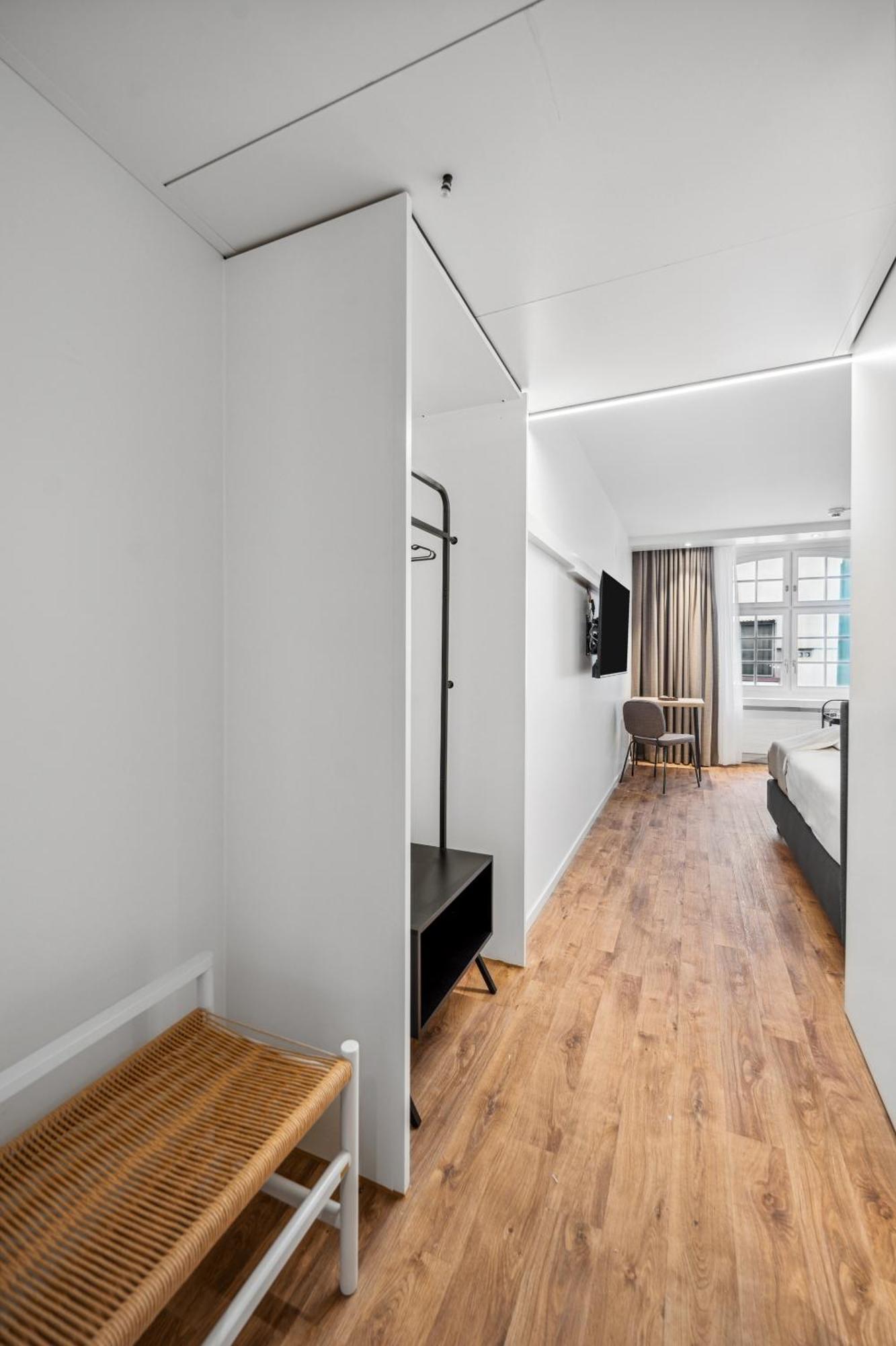 Limehome Basel Muenzgasse Pokój zdjęcie